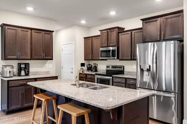 10522 Sweet Bay Drive, Gulfport, MS 39503