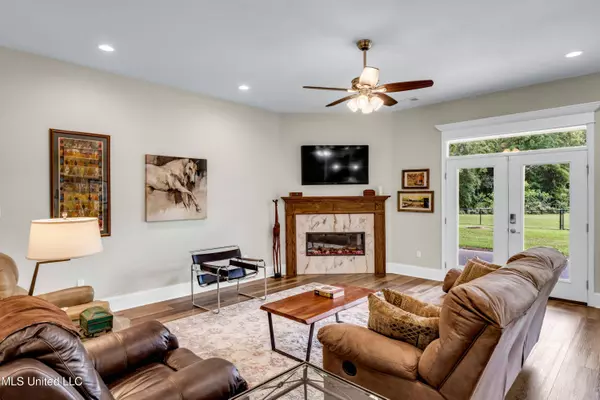 7 Bridge, Carriere, MS 39426