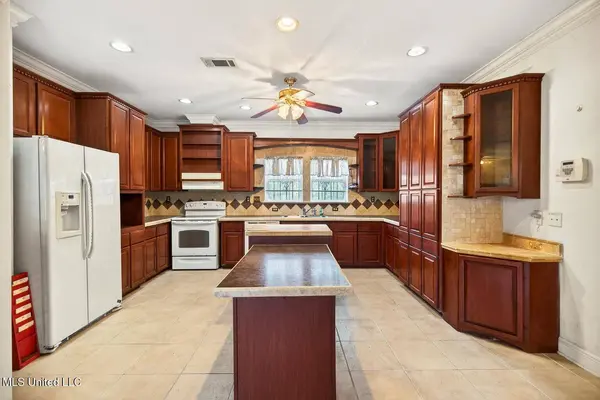 11414 Lorraine Road, Gulfport, MS 39503