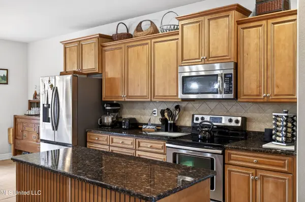 444 Venito Drive, Biloxi, MS 39531