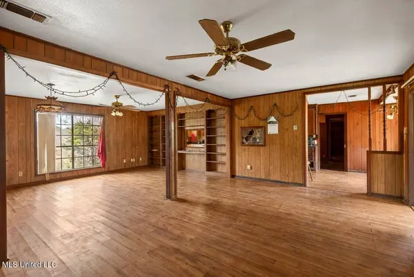 62 Derrick Road, Wiggins, MS 39577
