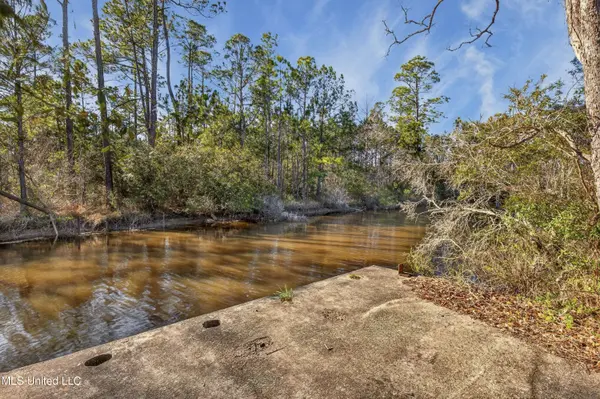 10149 River Drive, Bay Saint Louis, MS 39520