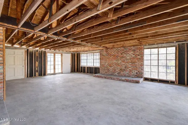 10149 River Drive, Bay Saint Louis, MS 39520