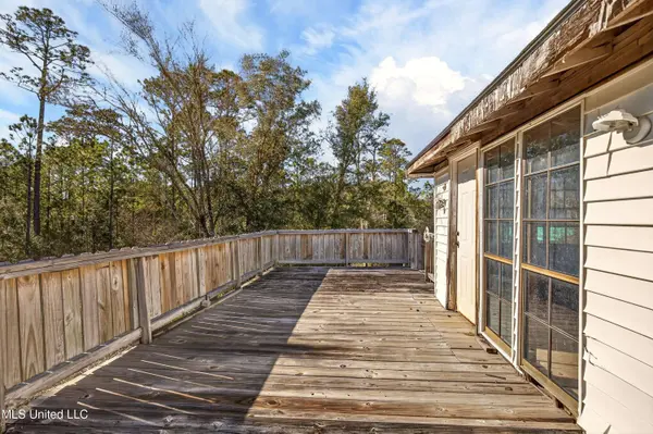 10149 River Drive, Bay Saint Louis, MS 39520