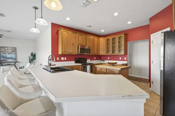 5914 Chicopee Trace, Ocean Springs, MS 39564