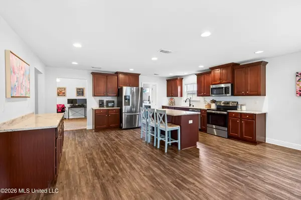 6269 Roxanne Way, Biloxi, MS 39532