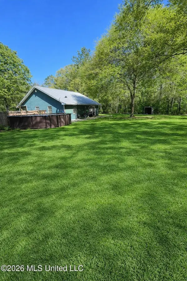 1146 Johnston Chapel Road, Summit, MS 39666