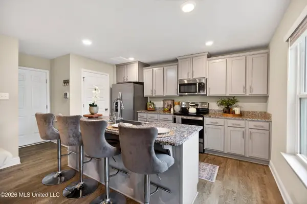 5438 Leeds Lane, Biloxi, MS 39532