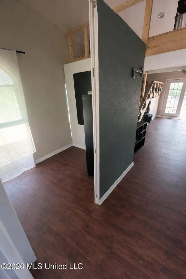 1146 Johnston Chapel Road, Summit, MS 39666