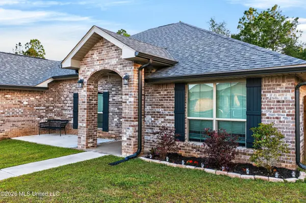 6241 Roxanne Way, Biloxi, MS 39532