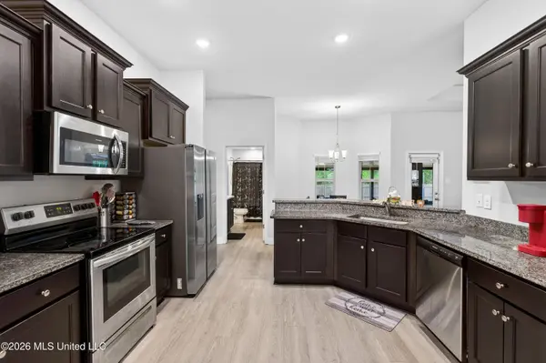 6241 Roxanne Way, Biloxi, MS 39532