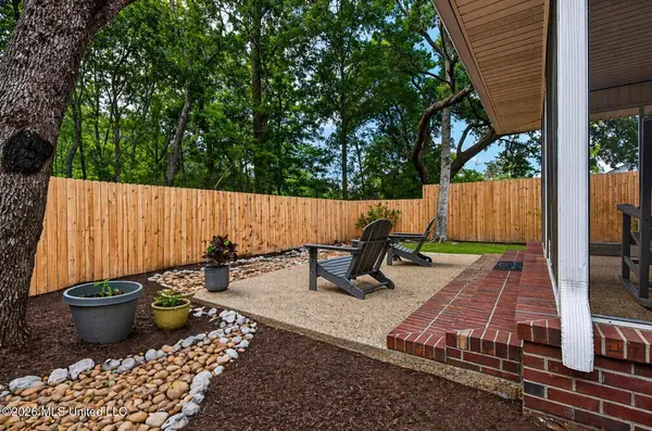 11607 Creekside Cove, Gulfport, MS 39503