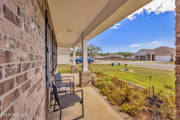 10440 Willow Leaf Drive, Gulfport, MS 39503