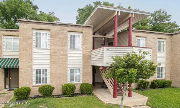 245 Mc Donnell Avenue #202a