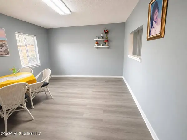 245 Mc Donnell Avenue #202a, Biloxi, MS 39531