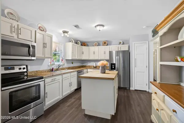 75 Odis Myrick Road, Poplarville, MS 39470