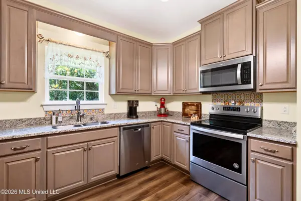 19102 W Honey Branch Road, Saucier, MS 39574