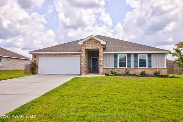 9464 Emersyn Lane, Ocean Springs, MS 39564