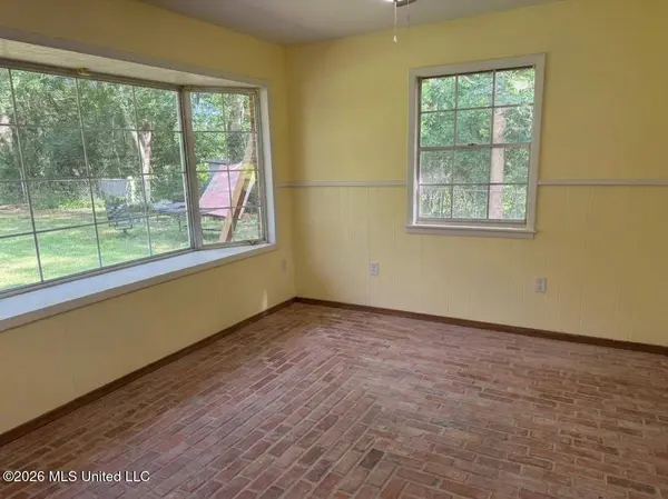 11380 County Farm Road, Gulfport, MS 39503