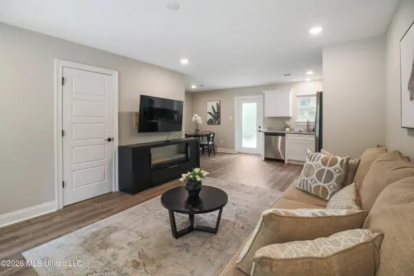 13498 Kelly Street, Gulfport, MS 39503