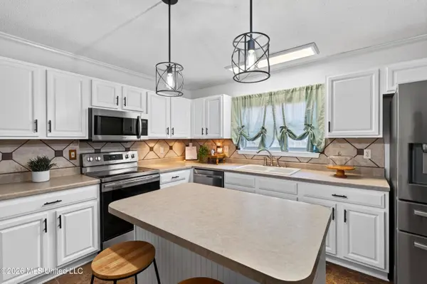 11307 Cypress Bayou Drive, Gulfport, MS 39503