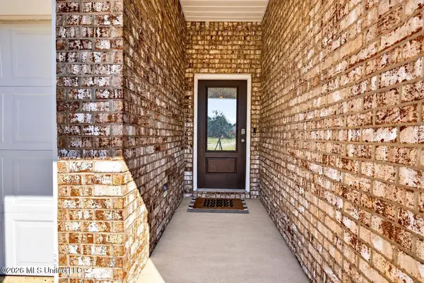 5000 Sand Dollar Drive, Long Beach, MS 39560