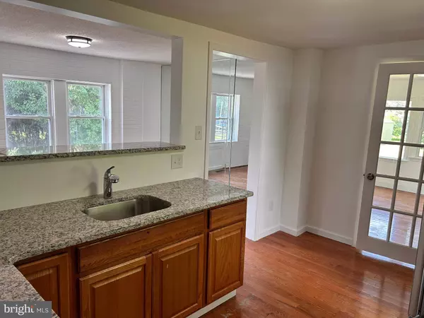 12 WISTAR ST, Claymont, DE 19703