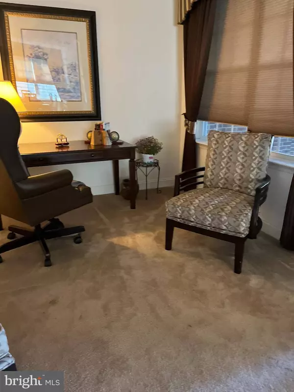 102 MERIDIAN BLVD, Bear, DE 19701