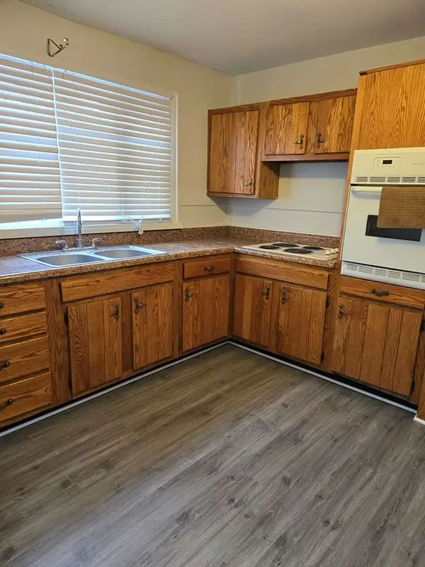 1525 Harper Rd, Beckley, WV 25801