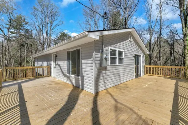 195 Circle Tree Dr, Beckley, WV 25801