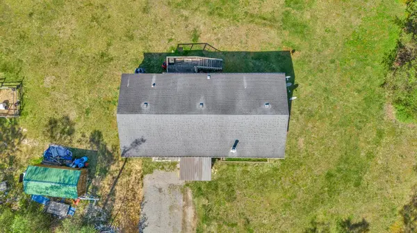2313 Elliott Cutoff Road, Fayetteville, WV 25938