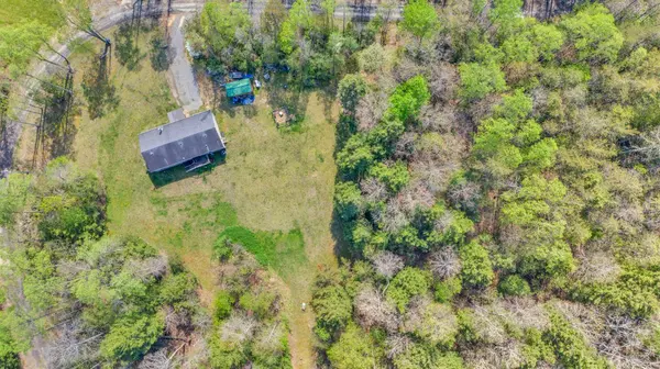 2313 Elliott Cutoff Road, Fayetteville, WV 25938