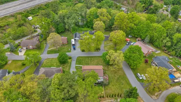 211 Grist Mill Drive, Beckley, WV 25801