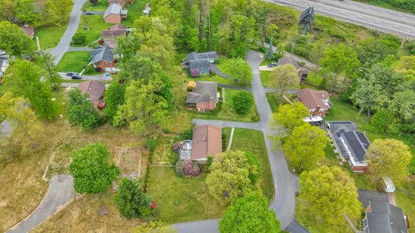 211 Grist Mill Drive, Beckley, WV 25801