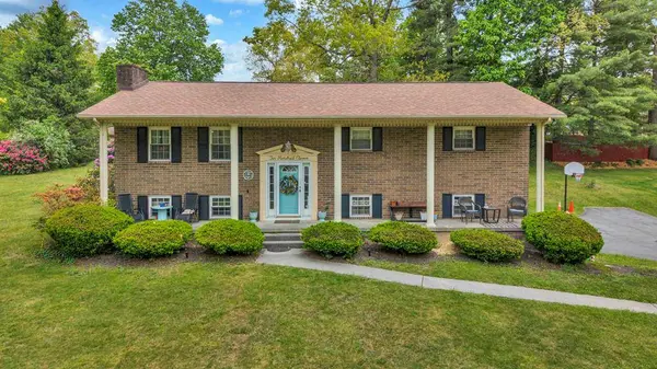 211 Grist Mill Drive, Beckley, WV 25801