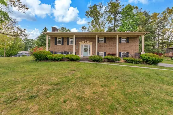 211 Grist Mill Drive, Beckley, WV 25801