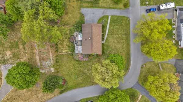 211 Grist Mill, Beckley, WV 25801