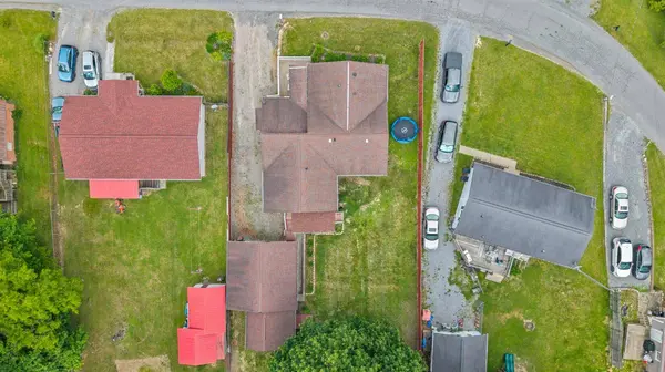 307 Briarwood Drive, Shady Spring, WV 25918