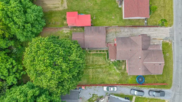 307 Briarwood Drive, Shady Spring, WV 25918