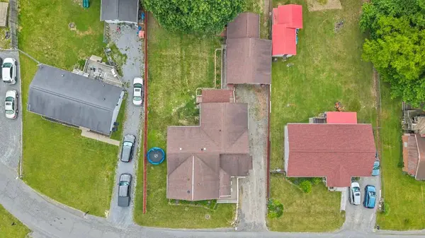 307 Briarwood Drive, Shady Spring, WV 25918