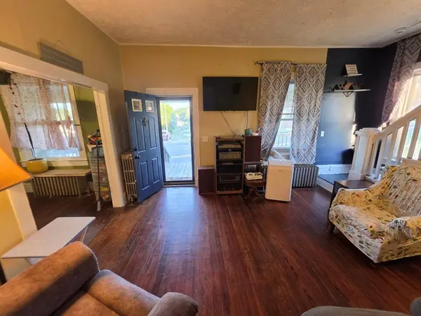 107 Larew Ave, Beckley, WV 25801
