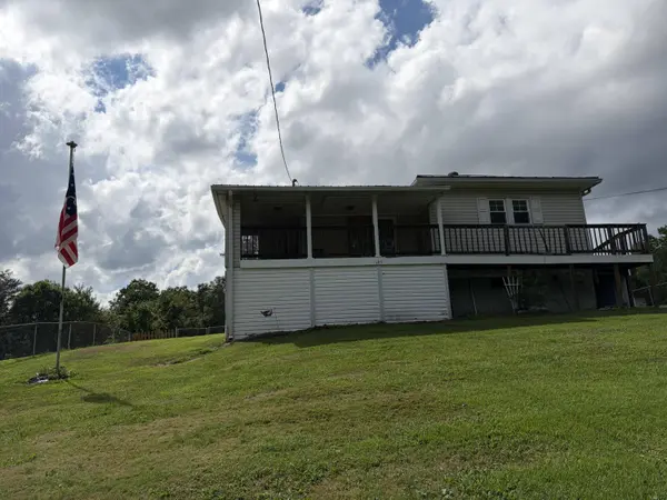195 Hambrick, Scarbro, WV 25917