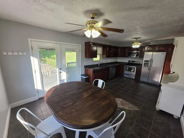 277 Rock House, Lester, WV 25865