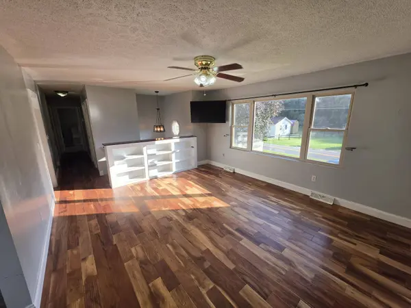 277 Rock House, Lester, WV 25865