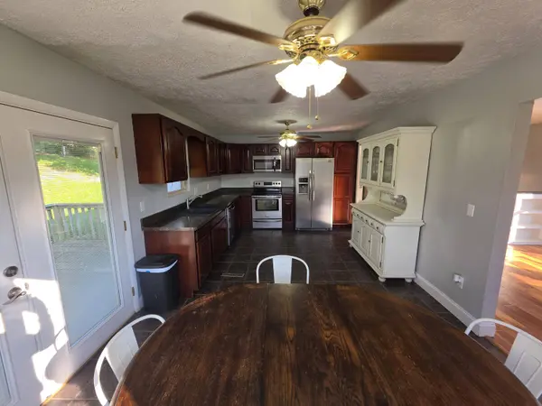 277 Rock House, Lester, WV 25865