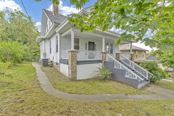 119 1st, Beckley, WV 25801