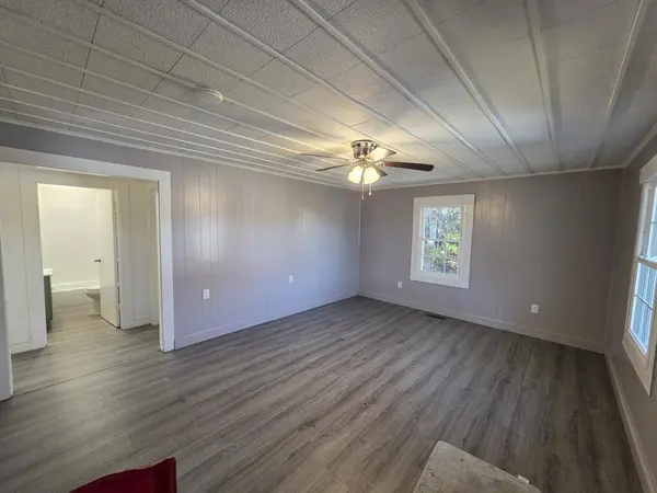 166 Lee St, Beckley, WV 25801