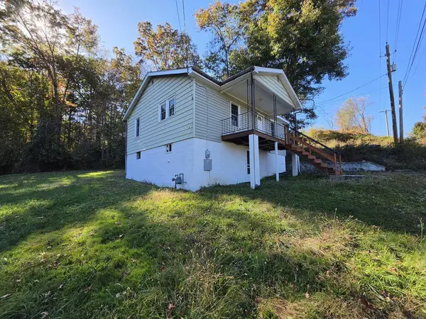 166 Lee St, Beckley, WV 25801