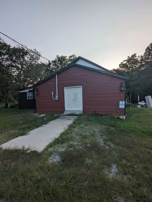 9140 Versailles Rd, Rockvale, TN 37153