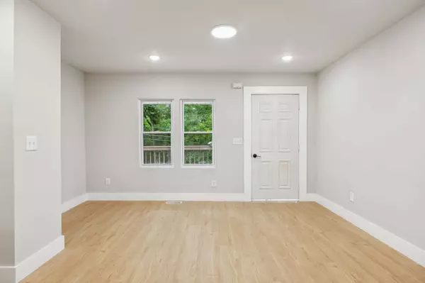 137 Stratton Blvd, Ashland City, TN 37015